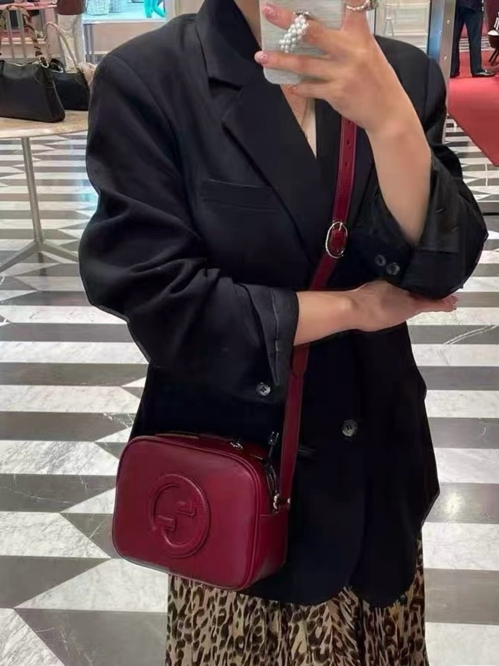 GUCCI Blondie Small shoulder bag in Rosso Ancora red leather - Picture 13 of 14
